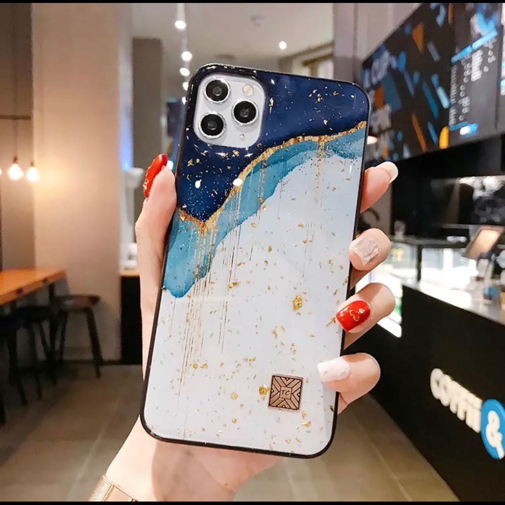 *SOLD*Blue/White Case - iPhone 12 Pro Max